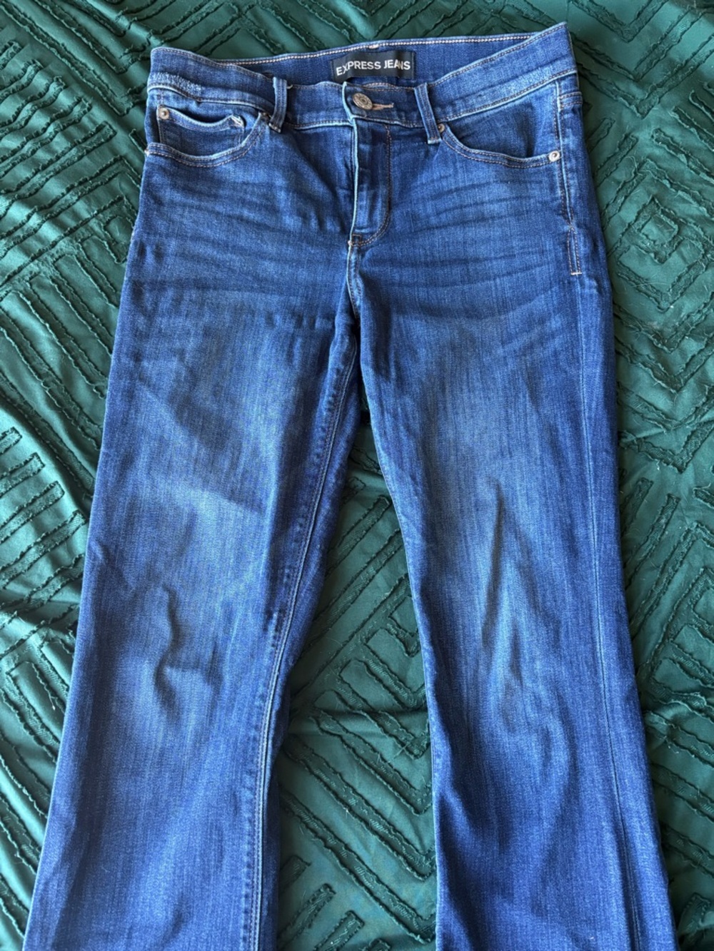 Express woman’s denim. JEAN SALE! - Picture 2 of 4